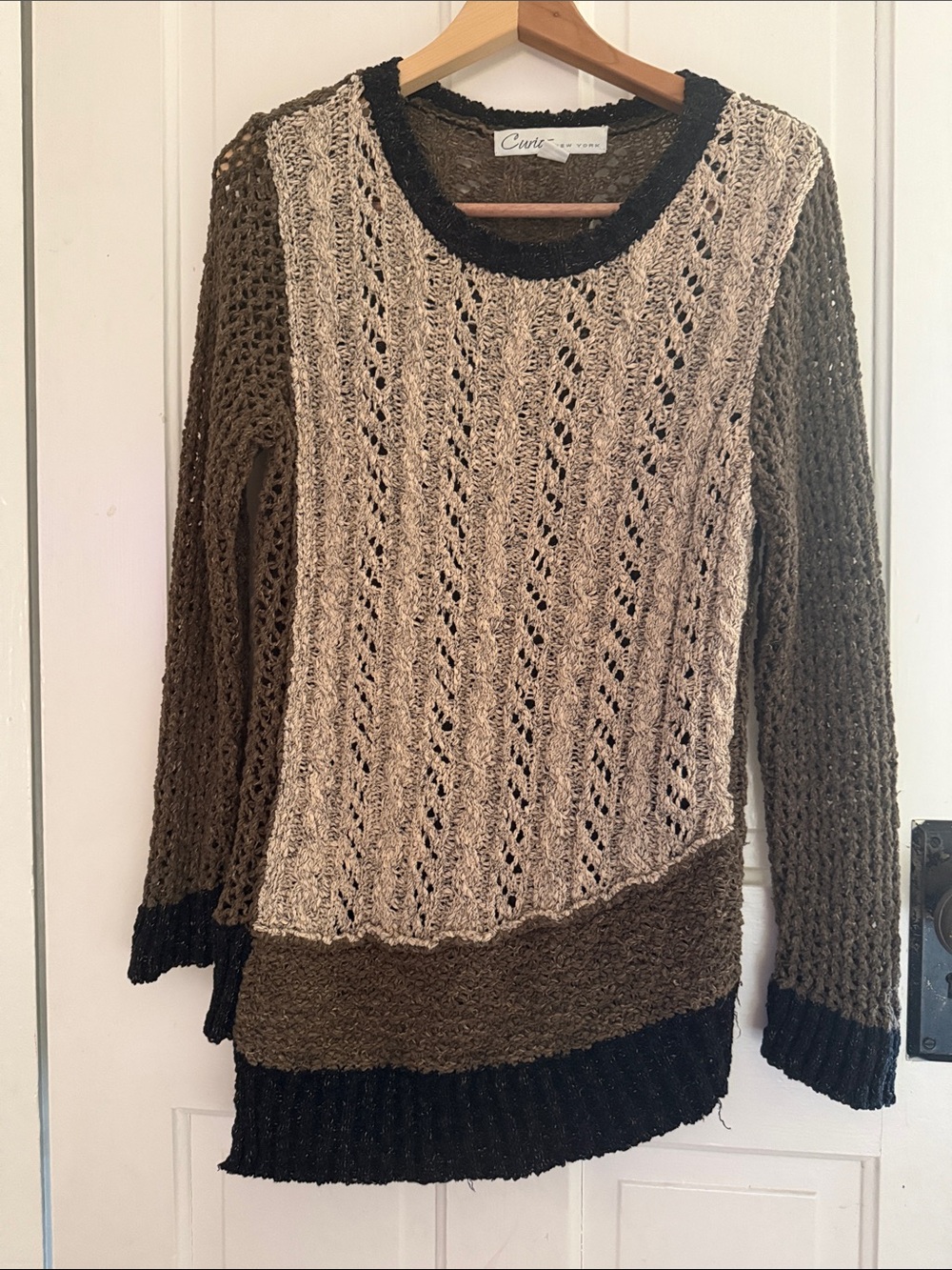 Open-Knit Colorblock Crewneck Sweater - Beige, Olive & Black